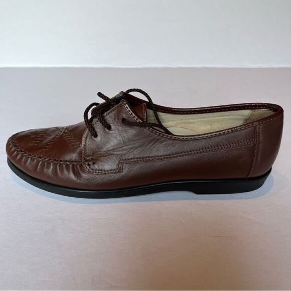 Soft Spots Women's Brown Lace Up Flats Brown Leather Upper Size 9 1/2N - Picture 3 of 9